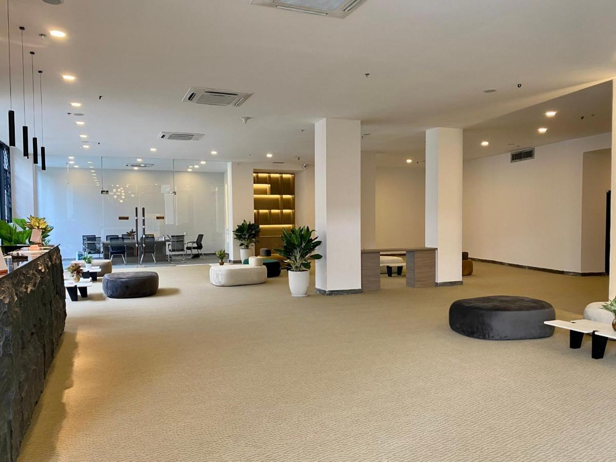 The Arrivals - Cozy Hotel - Pool & Skybar - Sgcenter Cidade de Ho Chi Minh Exterior foto